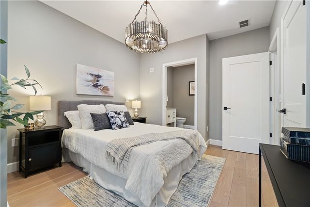 350 Oliver Ave 1002, Pittsburgh, PA 15222