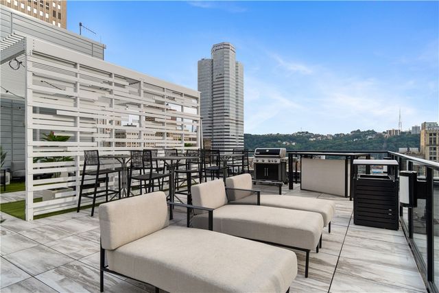 350 Oliver Ave 1002, Pittsburgh, PA 15222