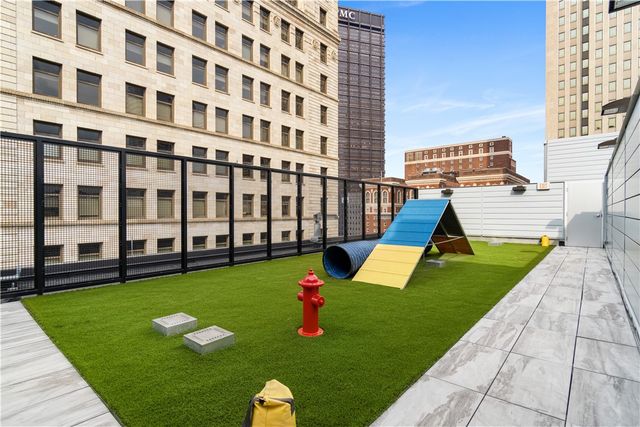 350 Oliver Ave 1002, Pittsburgh, PA 15222