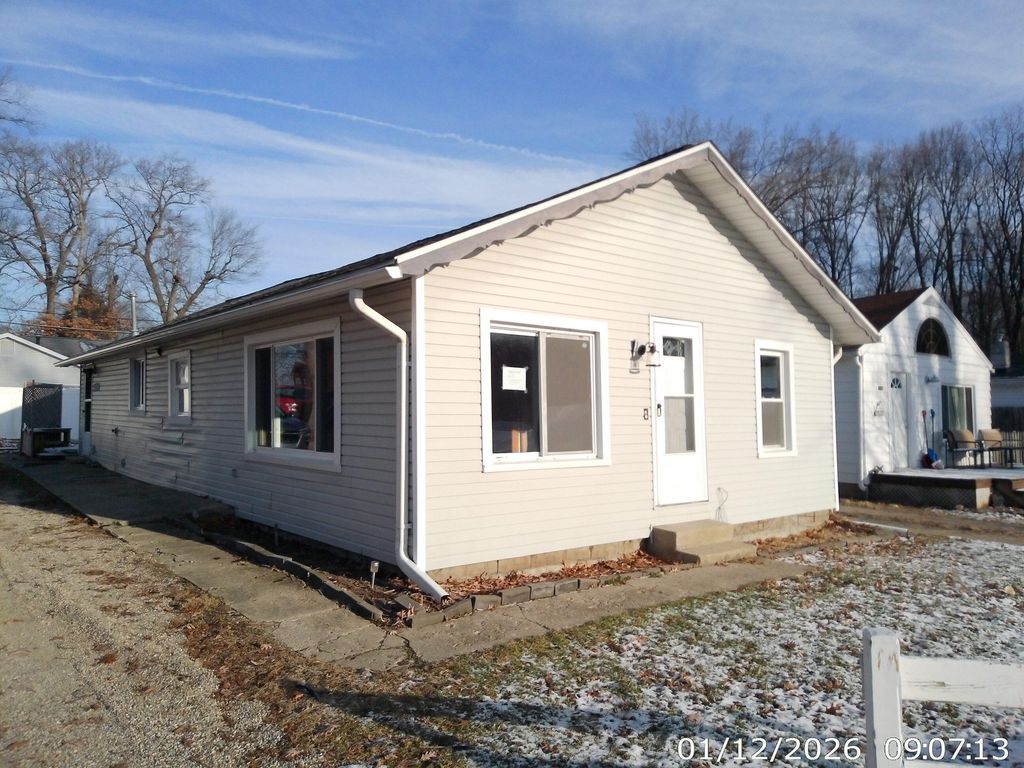 504 Wilbur Avenue, Columbia Twp, MI 49230