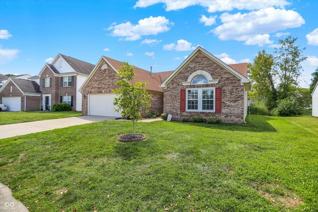 5849 Columbia Circle, Greenwood, IN 46142