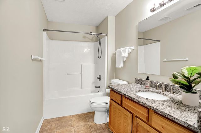 5849 Columbia Circle, Greenwood, IN 46142