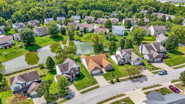 5849 Columbia Circle, Greenwood, IN 46142