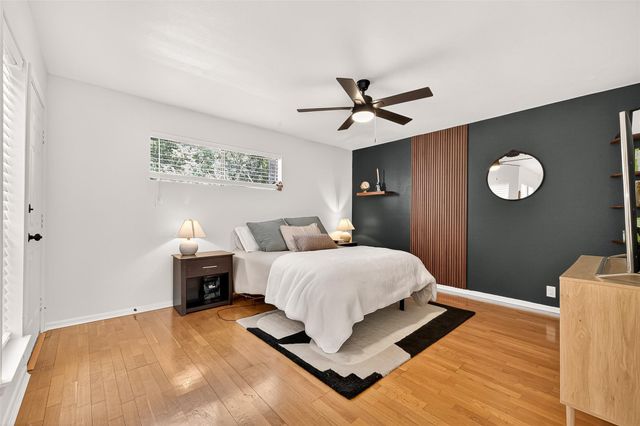 1422 Chardonnay Drive, Houston, TX 77077