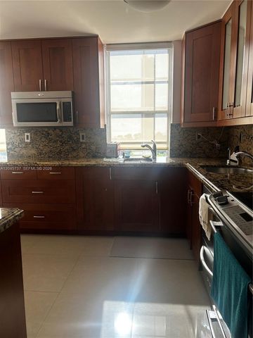 231 174th St 718, Sunny Isles Beach, FL 33160