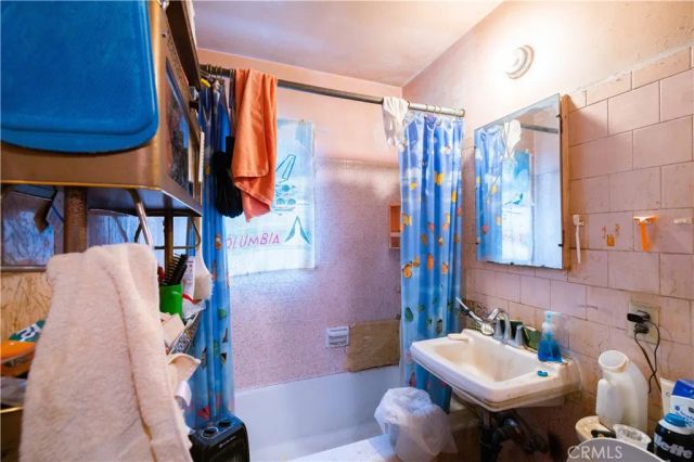 7417 Apperson, Tujunga, CA 91042