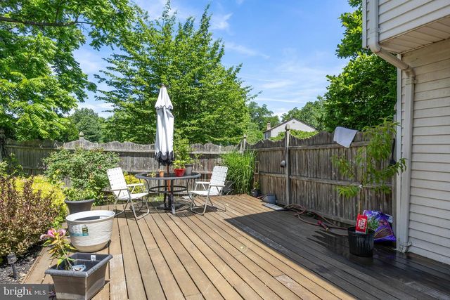 2 DEVONSHIRE RD, Mount Laurel, NJ 08054