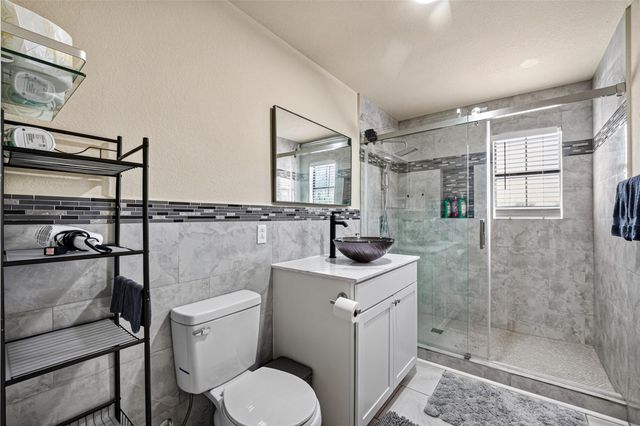 7130 Liberty Oak Court, Houston, TX 77049