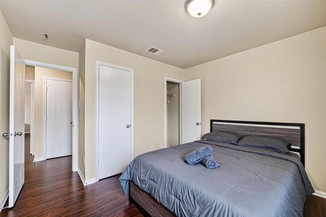 7130 Liberty Oak Court, Houston, TX 77049