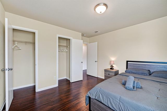 7130 Liberty Oak Court, Houston, TX 77049