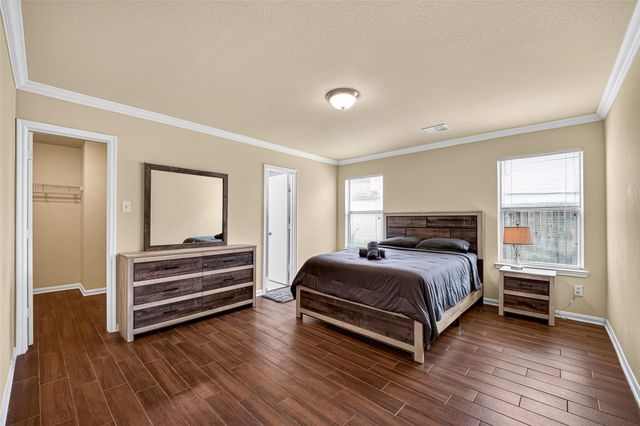 7130 Liberty Oak Court, Houston, TX 77049