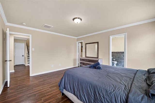 7130 Liberty Oak Court, Houston, TX 77049