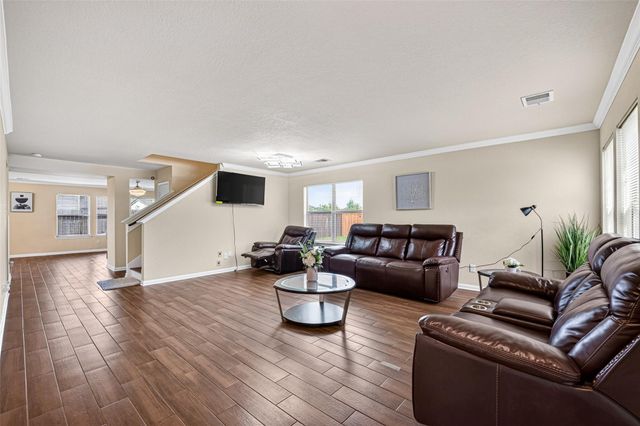 7130 Liberty Oak Court, Houston, TX 77049