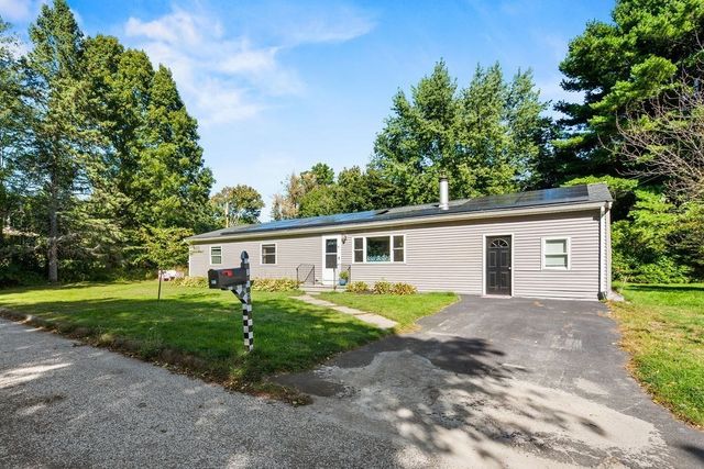8 Bliss Rd, Bellingham, MA 02019