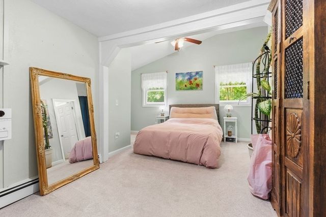 8 Bliss Rd, Bellingham, MA 02019