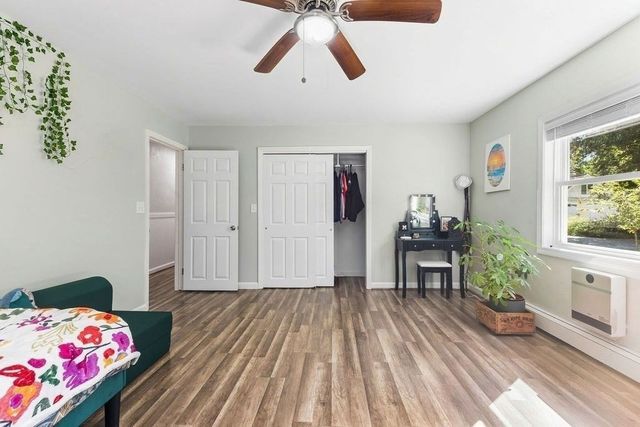 8 Bliss Rd, Bellingham, MA 02019