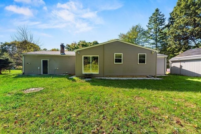 8 Bliss Rd, Bellingham, MA 02019