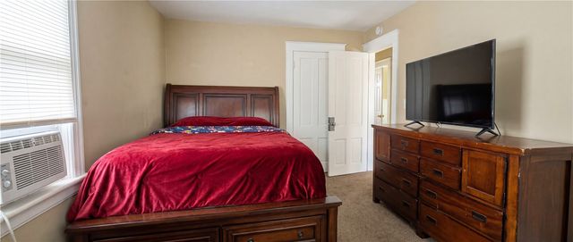 110 Holbrooke Street, Rochester, NY 14621