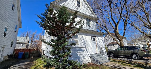 110 Holbrooke Street, Rochester, NY 14621