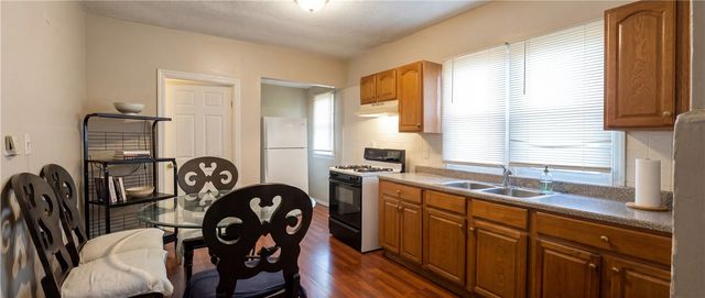 110 Holbrooke Street, Rochester, NY 14621