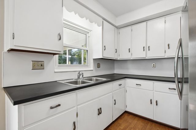 565 Northridge Road, Columbus, OH 43214