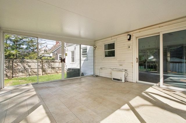 565 Northridge Road, Columbus, OH 43214