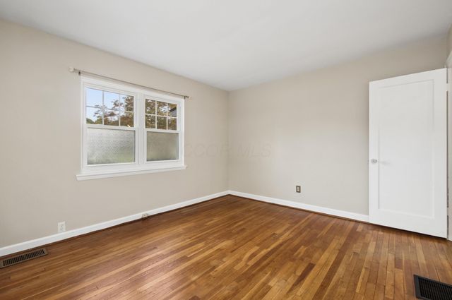 565 Northridge Road, Columbus, OH 43214
