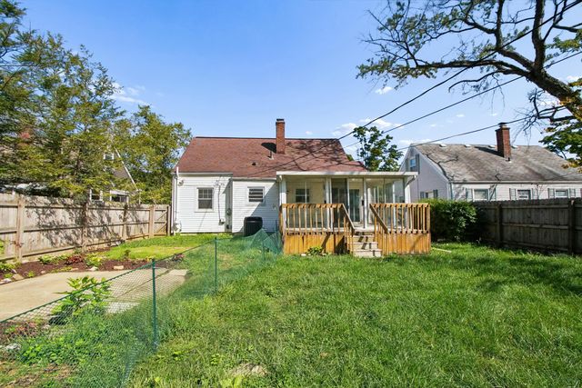 565 Northridge Road, Columbus, OH 43214