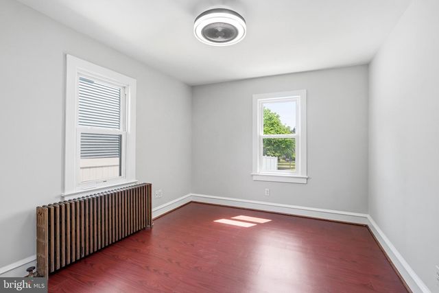 126 TOMLIN STATION RD, Gibbstown, NJ 08027