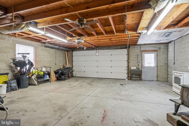 126 TOMLIN STATION RD, Gibbstown, NJ 08027