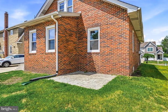 126 TOMLIN STATION RD, Gibbstown, NJ 08027