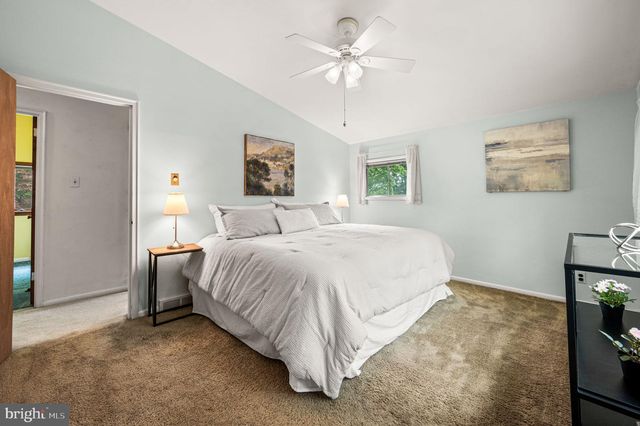 41 CAMELOT DR, Plymouth Meeting, PA 19462