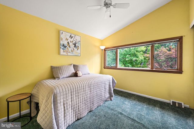 41 CAMELOT DR, Plymouth Meeting, PA 19462