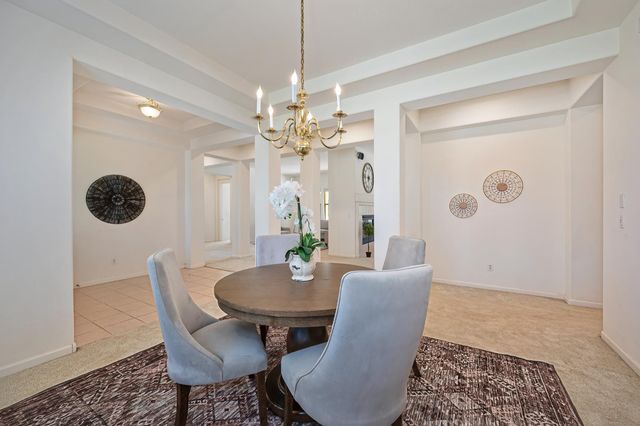 8001 Stallion Way, Sacramento, CA 95830