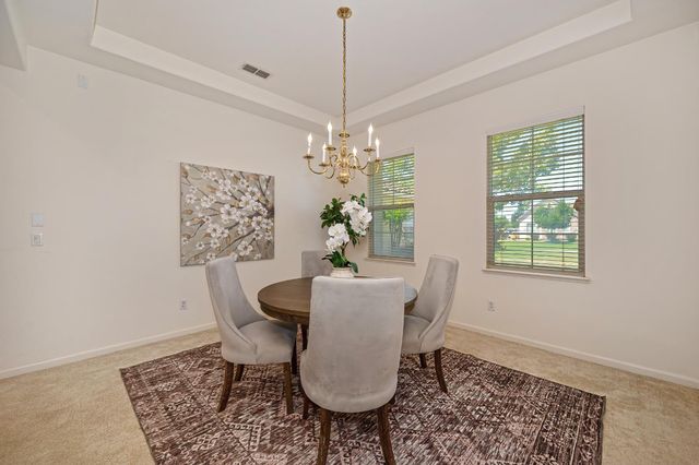 8001 Stallion Way, Sacramento, CA 95830