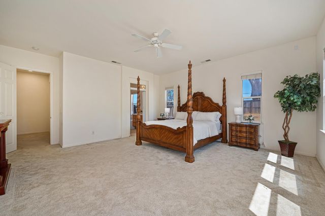 8001 Stallion Way, Sacramento, CA 95830