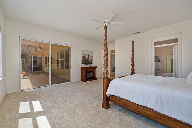 8001 Stallion Way, Sacramento, CA 95830