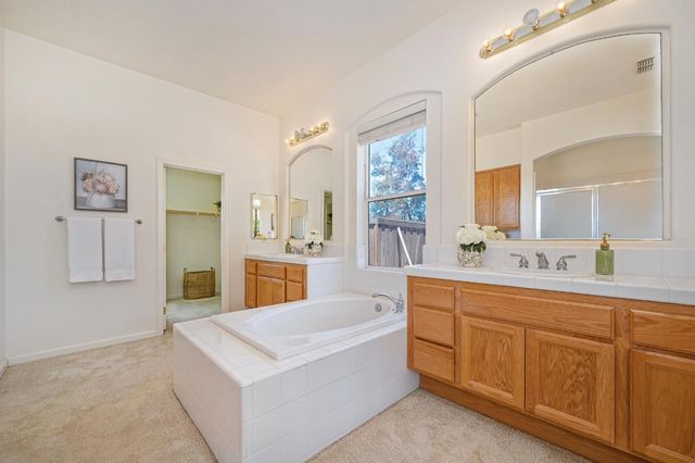 8001 Stallion Way, Sacramento, CA 95830