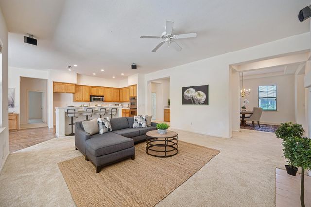 8001 Stallion Way, Sacramento, CA 95830