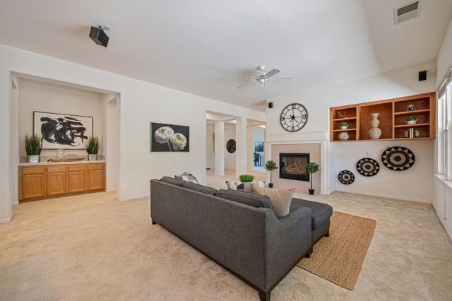 8001 Stallion Way, Sacramento, CA 95830