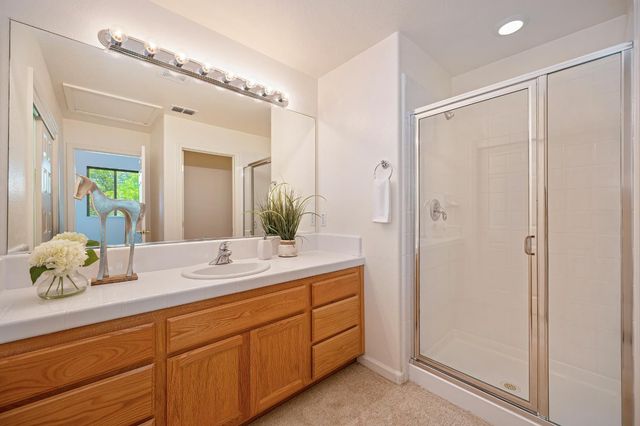 8001 Stallion Way, Sacramento, CA 95830