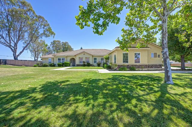 8001 Stallion Way, Sacramento, CA 95830