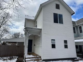 1311 N 9TH Street, Quincy, IL 62301