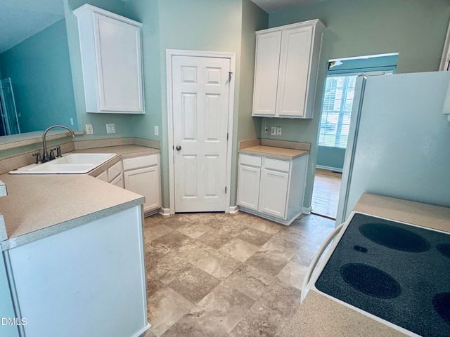 1224 Arbor Greene Drive, Garner, NC 27529