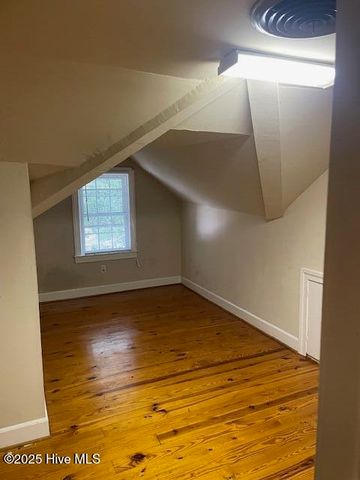 2531 S Memorial Drive, Greenville, NC 27834