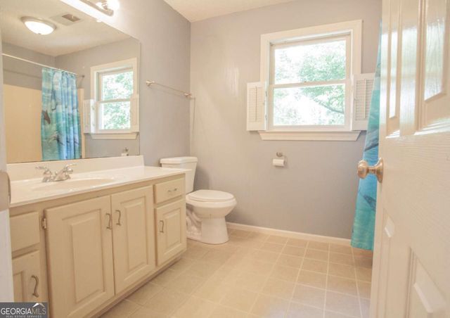 17 Mountain Oaks Drive, Carrollton, GA 30116