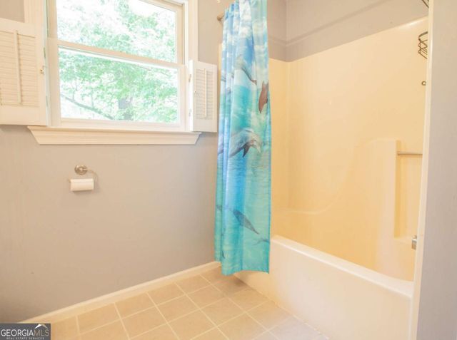 17 Mountain Oaks Drive, Carrollton, GA 30116