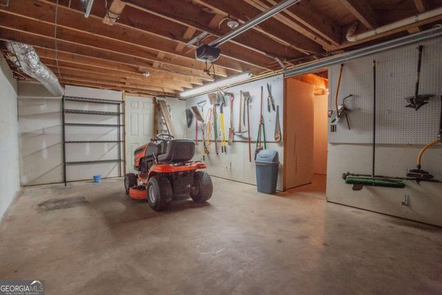 17 Mountain Oaks Drive, Carrollton, GA 30116