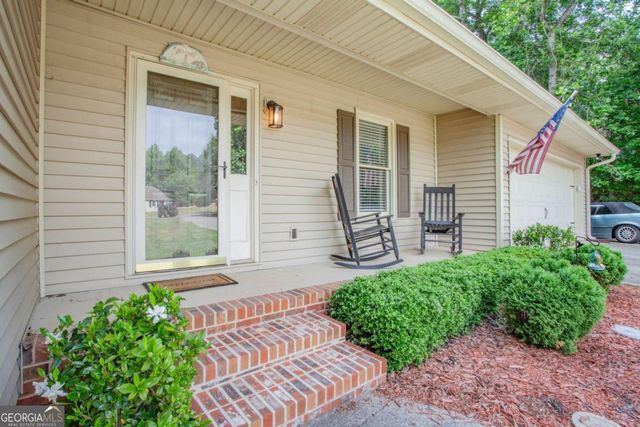 17 Mountain Oaks Drive, Carrollton, GA 30116