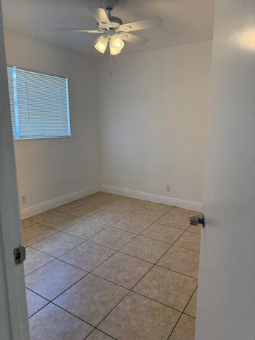 760 NW 4TH Street 2, Hallandale Beach, FL 33009